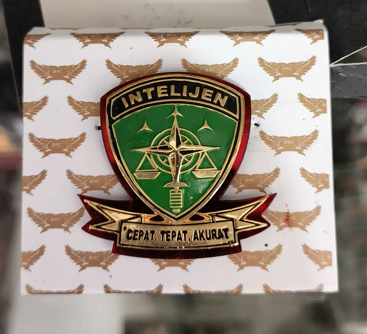 Foto Pin Intel Jaksa