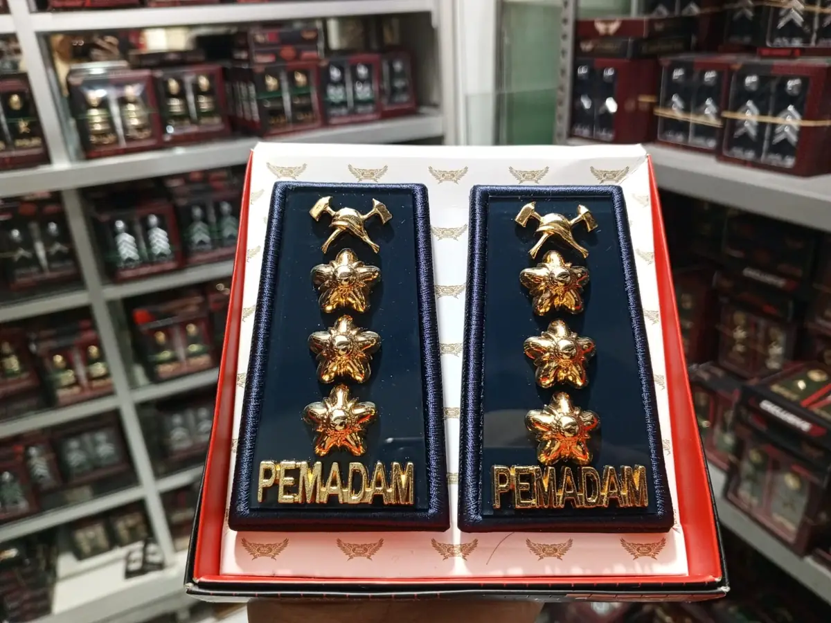 Foto Pangkat PDH Pemadam 4B