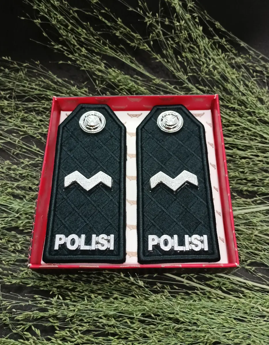 Foto PDU Polisi Aipda Motif LB