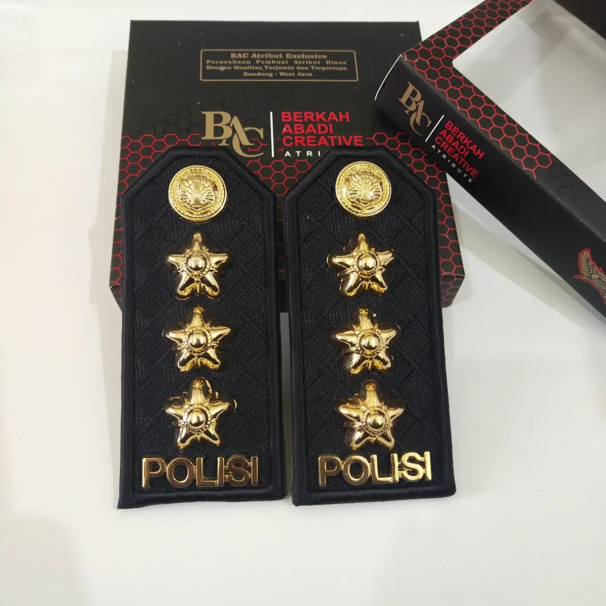 Foto PDU Polisi Kombes LB