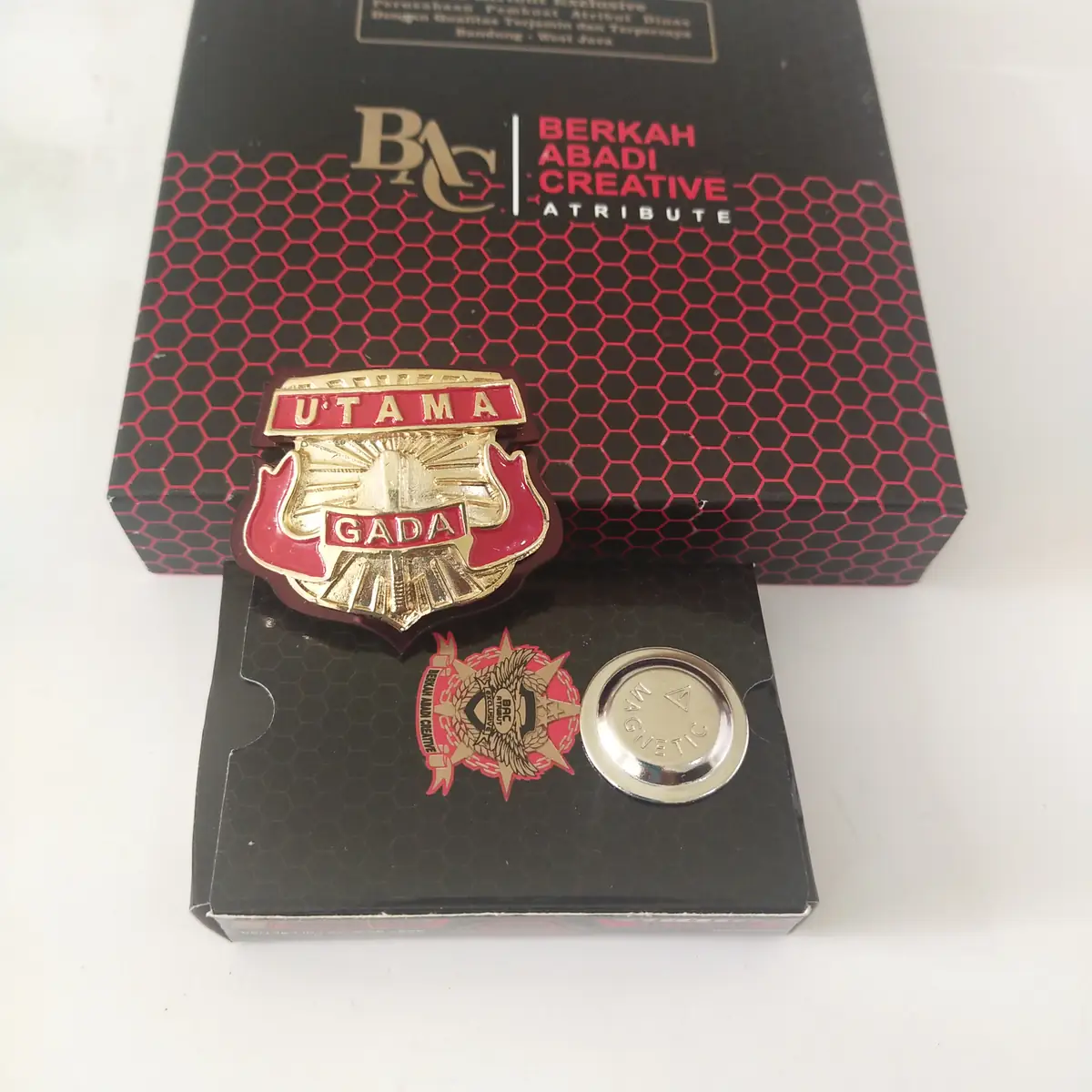 Foto Pin Satpam Gada Utama